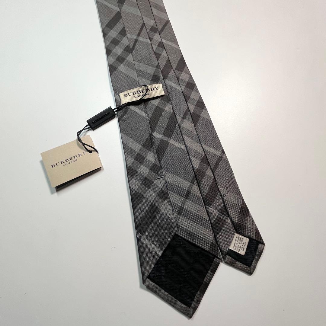 ✨極美品✨BURBERRY バーバリー ロンドン　ネクタイ　ノバチェック