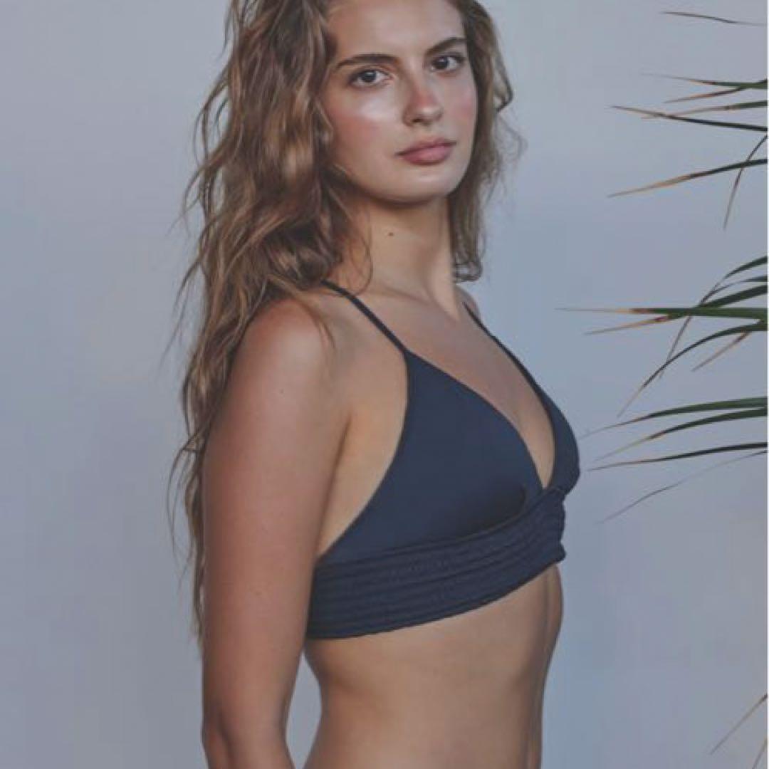 新品タグ付きALEXIA STAM 水着 ビキニ上下セット