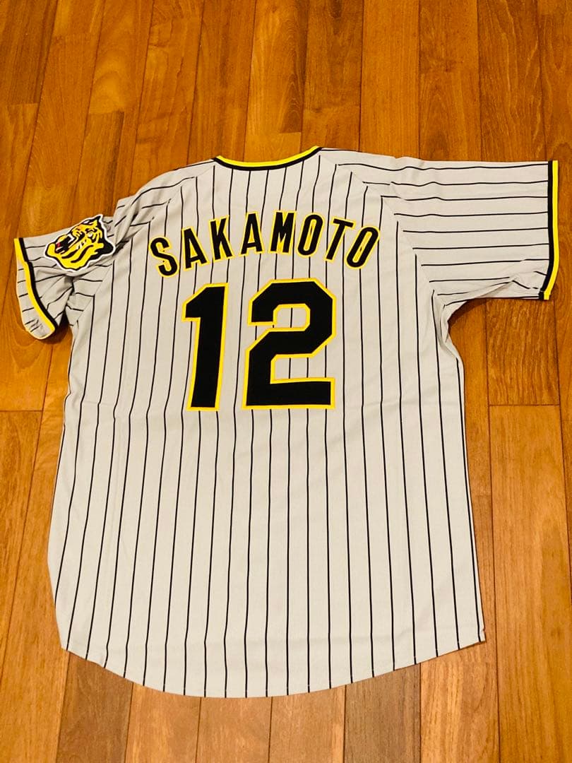新品　未使用　阪神タイガース　坂本誠志郎　ユニフォーム　ミズノ L　坂本　刺繍