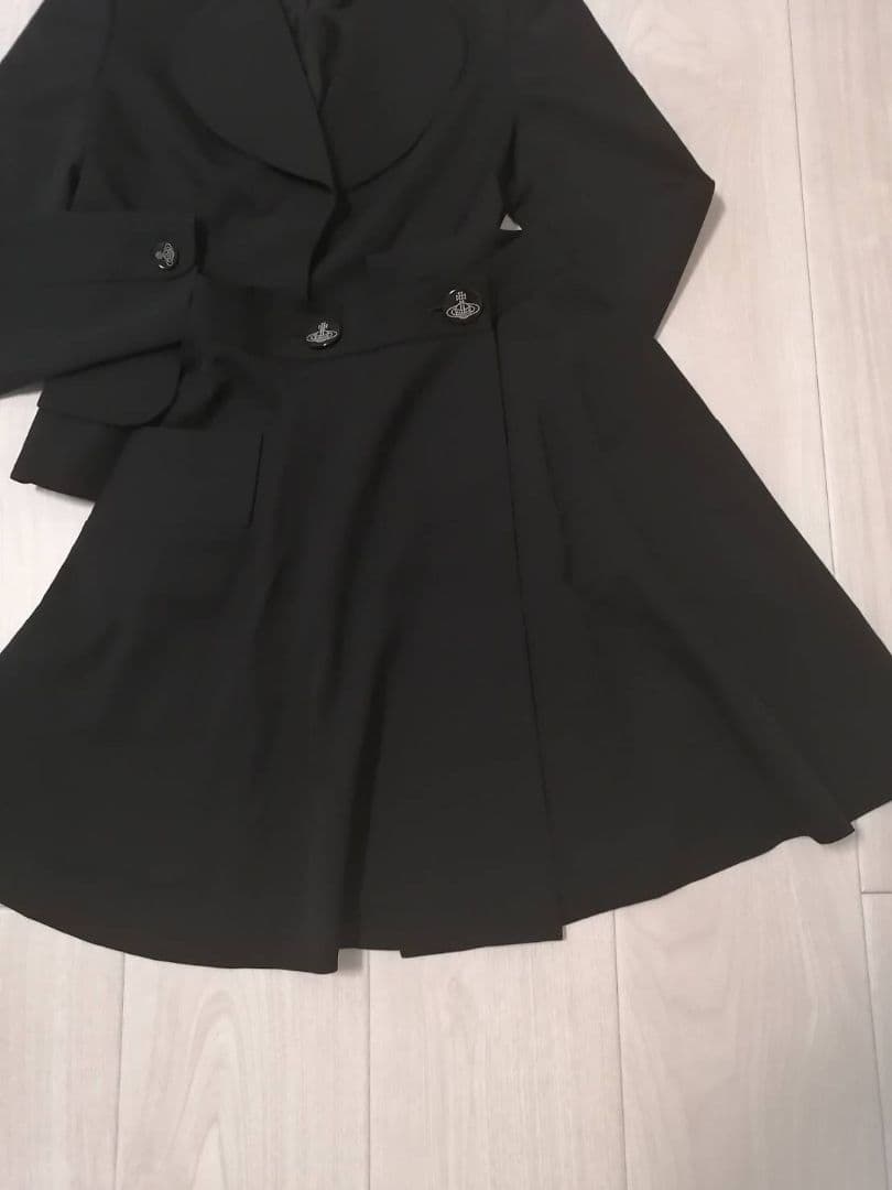 ラブジャケット＆スカートスーツ　セットアップ　ヴィヴィアンウエストウッド