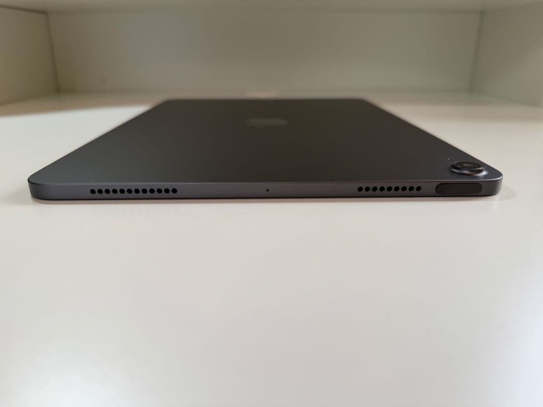iPad Air 第5世代 256GB Wi-Fiモデル スペースグレイ