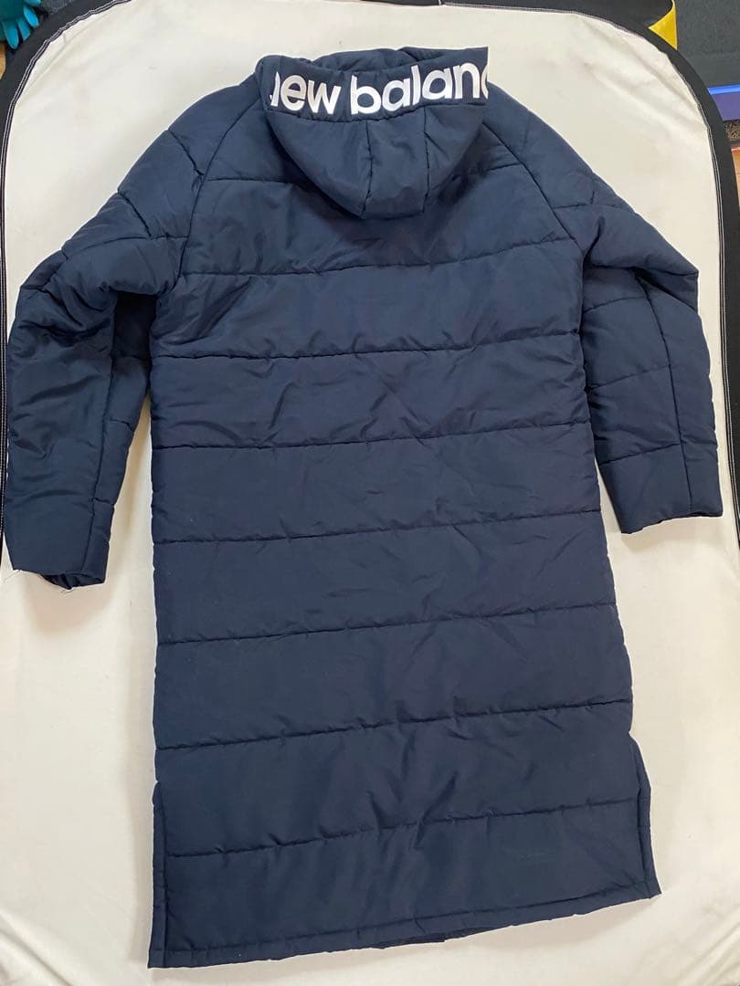 s*h様 新品同様 New Balance ベンチコート Mサイズ ネイビー 防