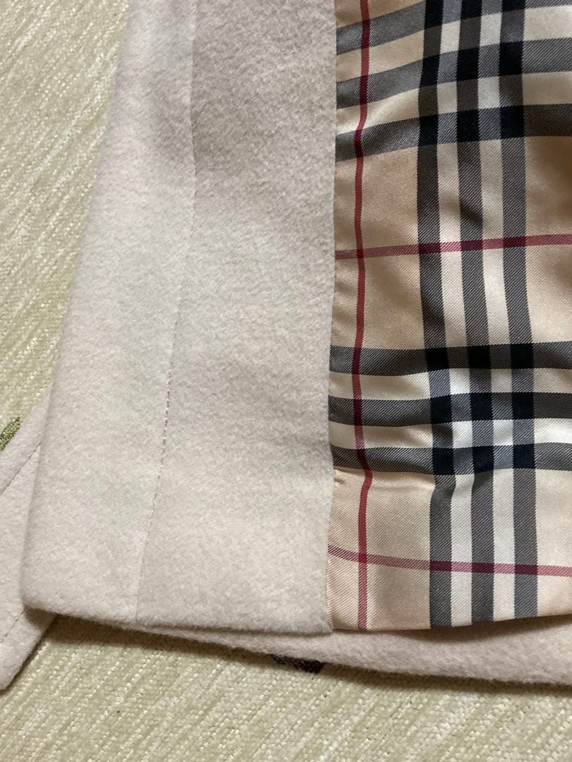 【バーバリーロンドン】ホワイト ベルト付きショートコート40
