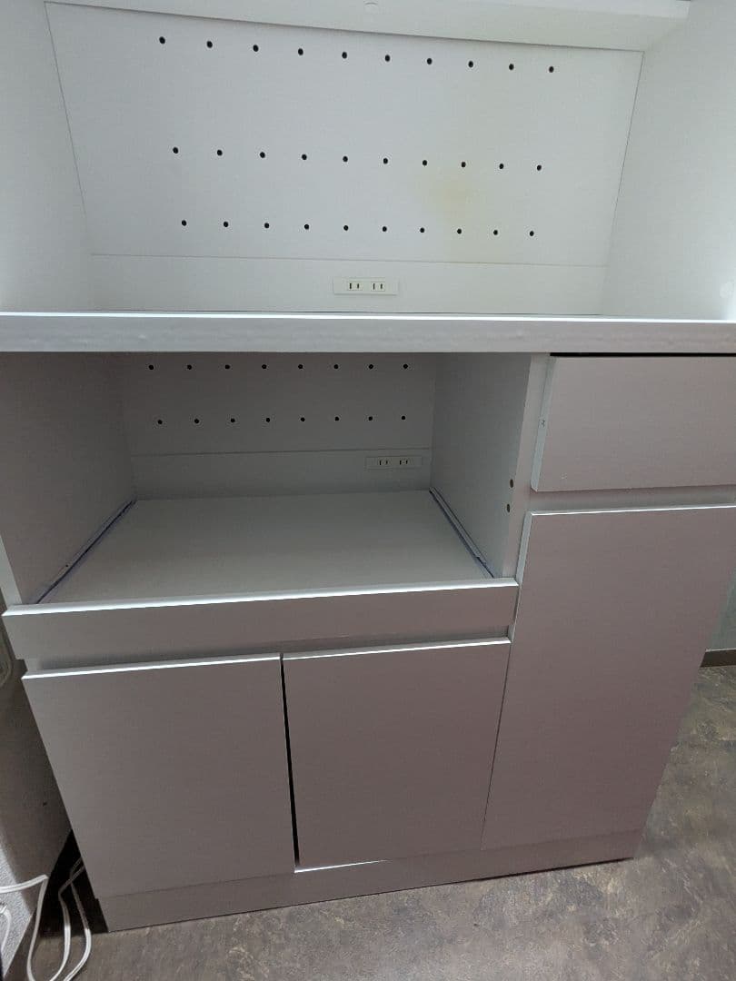 ロウヤLOWYA 食器棚