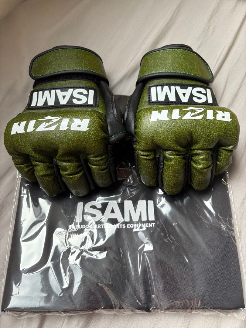 RIZINオープンフィンガーグローブ　値下げしました