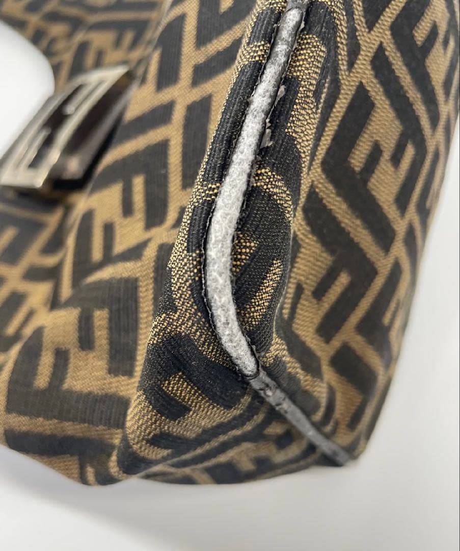 【FENDI/フェンディ】ズッカ柄 マンマバケット ショルダーバッグ