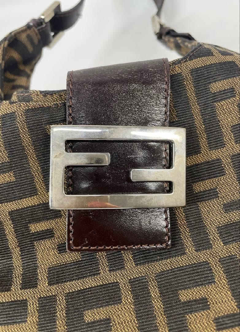 【FENDI/フェンディ】ズッカ柄 マンマバケット ショルダーバッグ