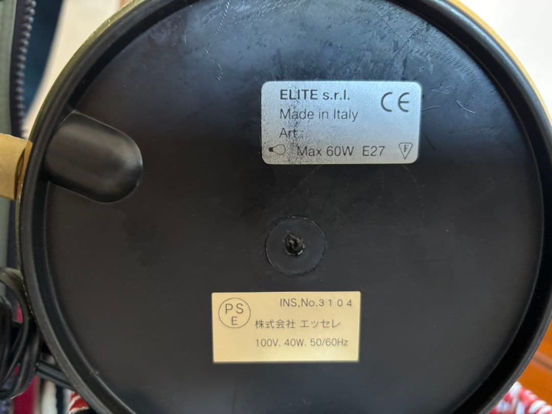 【波風ミナト】フランス製 木製デスク 引き出し付き