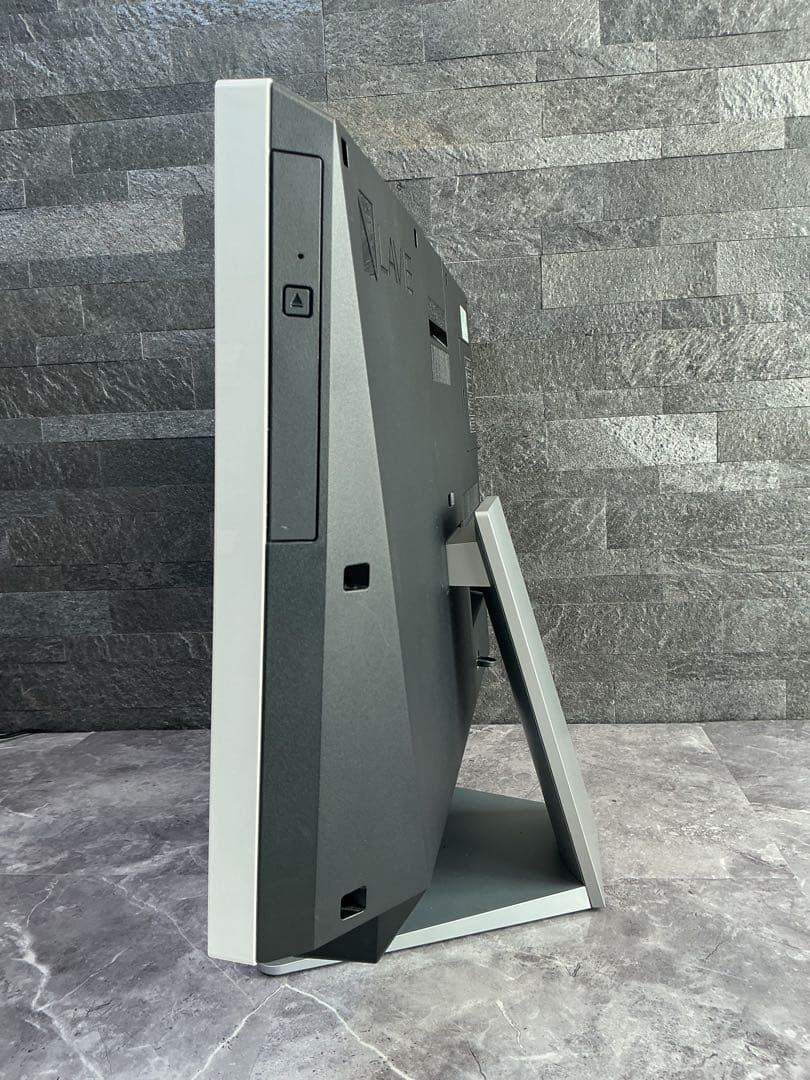 NEC LAVIE 一体型 corei7 メモリ16GB 新品SSD 512GB