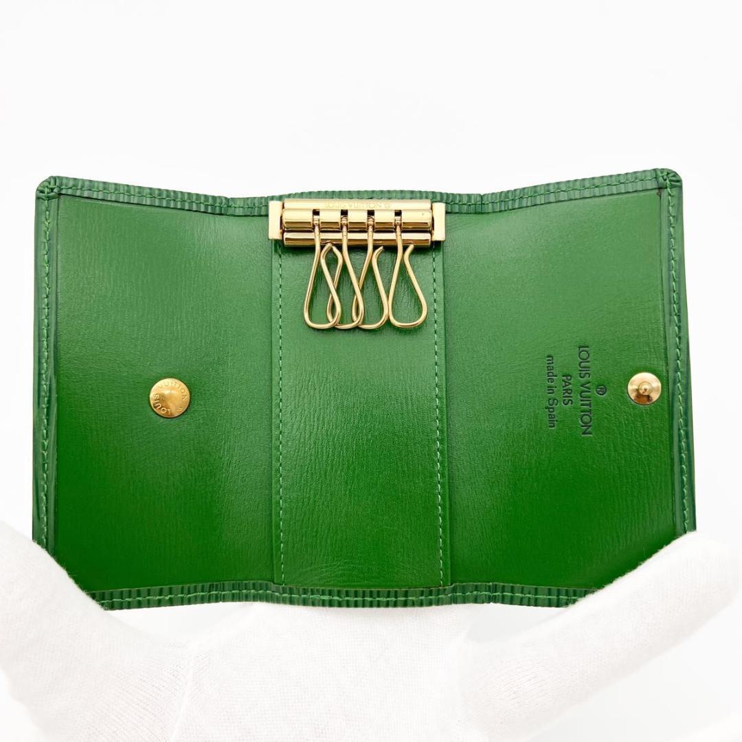 使用わずか❣ヴィトン エピ ミュルティクレ4 キーケース ボルネオグリーン