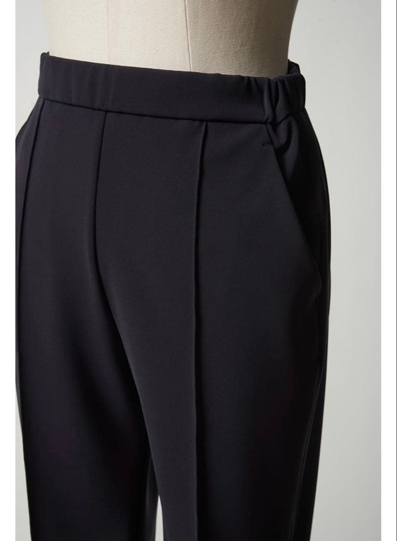 美品⭐︎yori セレモニーピンタックパンツ➕　ブラック　サイズ36