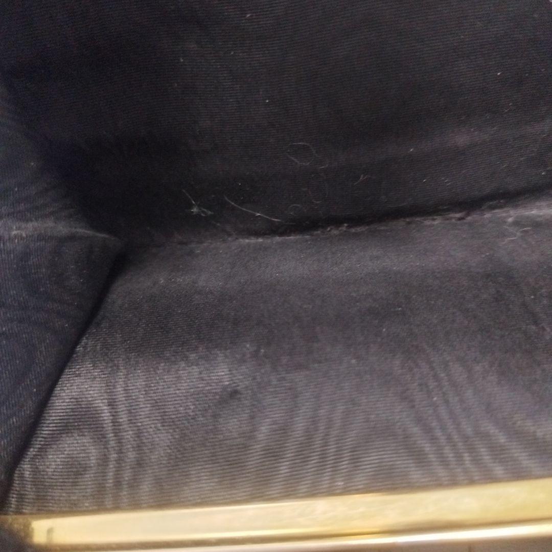 シャネル　がま口財布　キャビア