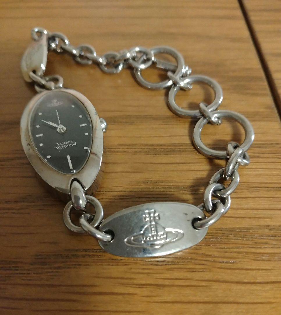 Vivienne Westwood ヴィヴィアン 腕時計 ブラック×シルバー