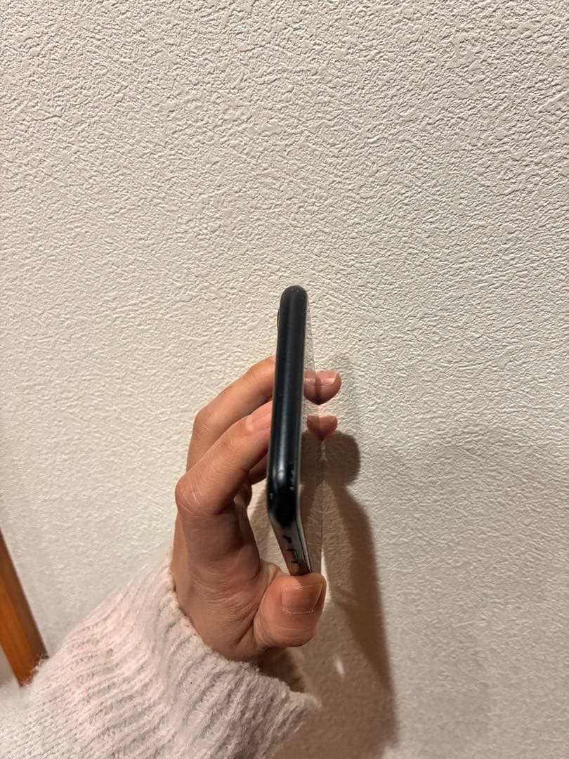 ブラック iPhone se 第3世代 128GB