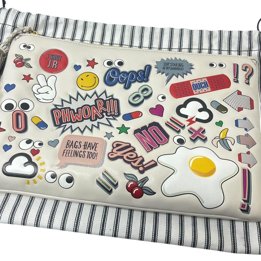 ANYA HINDMARCH ステッカーデザイン クラッチバッグ　フリンジ