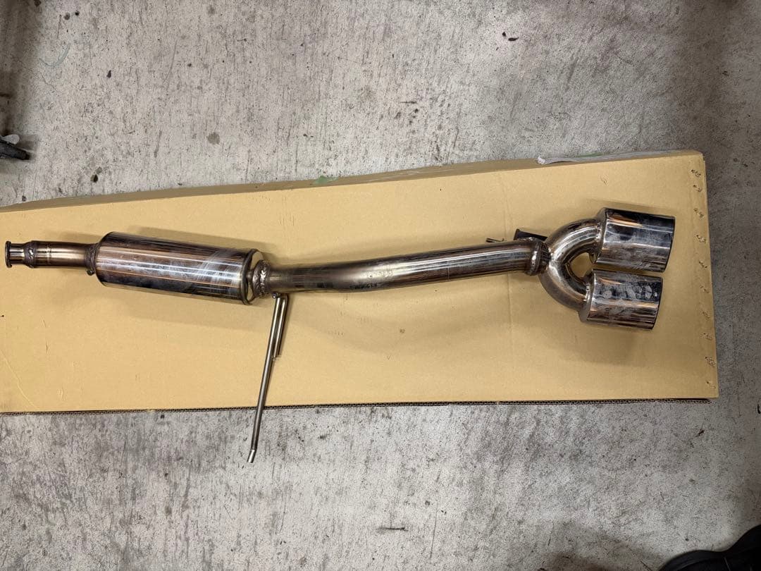 アルトラパン he22s センターマフラー