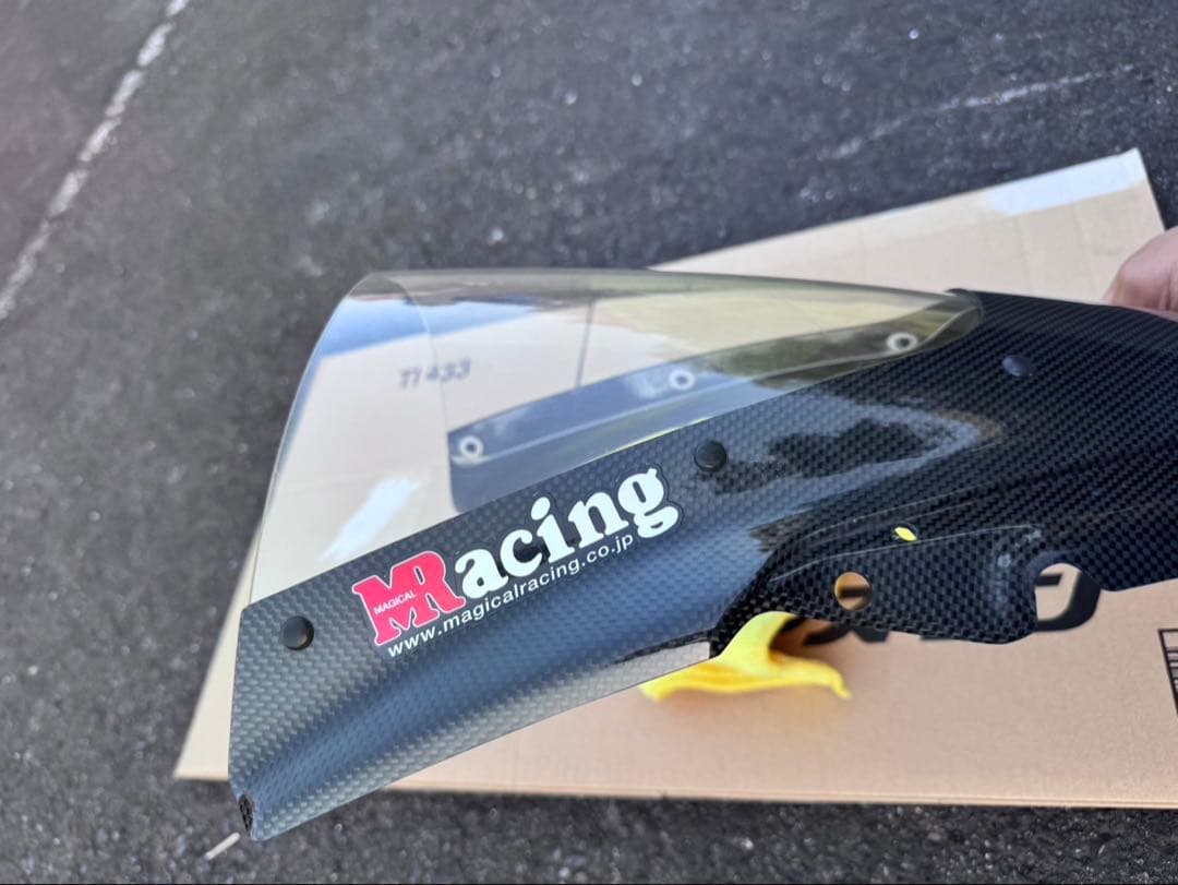 最終値下げYZF-R25/R3カーボントリムスクリーン＆リアフェンダーSPL2点