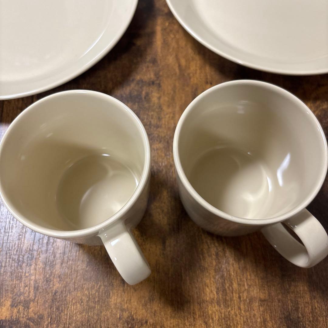 イッタラ　ティーマ　プレート3枚とマグカップ２個