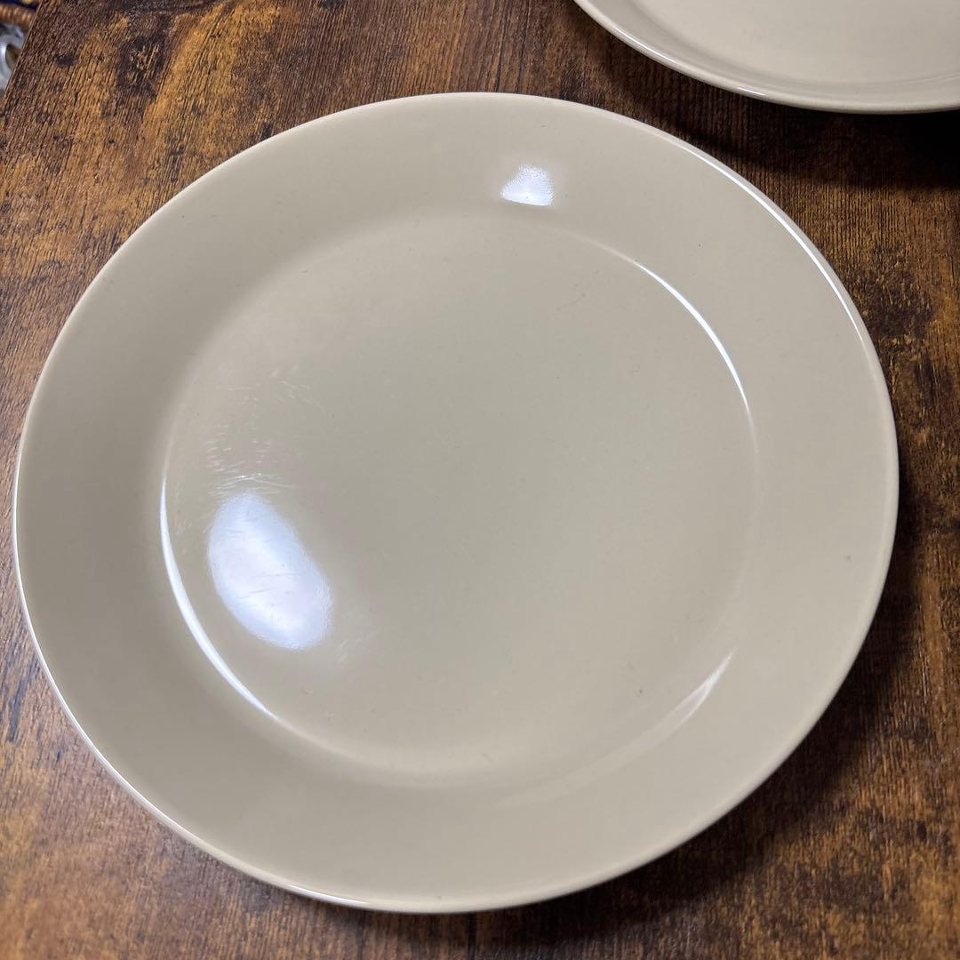 イッタラ　ティーマ　プレート3枚とマグカップ２個