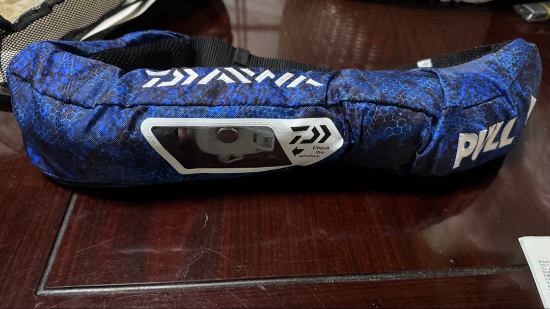 ダイワ　ライフジャケットDF-2207ブルーヘクス