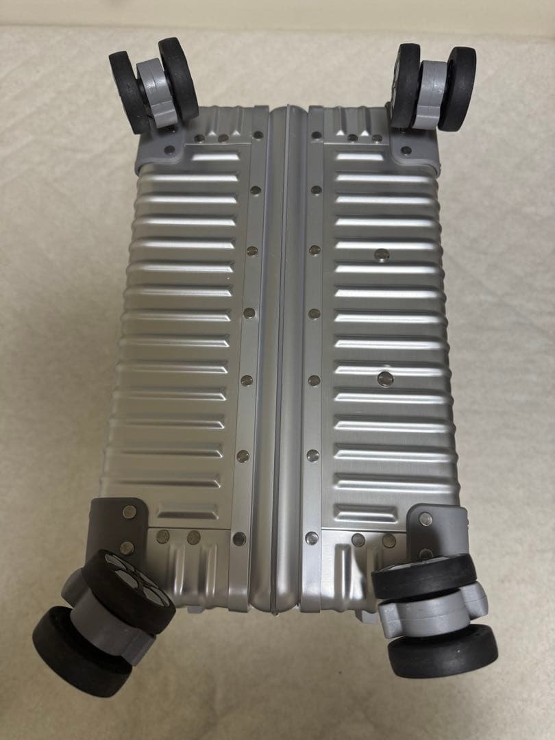 OUNCE アルミニウム製 Sサイズ キャリーケース シルバー ドットオンス