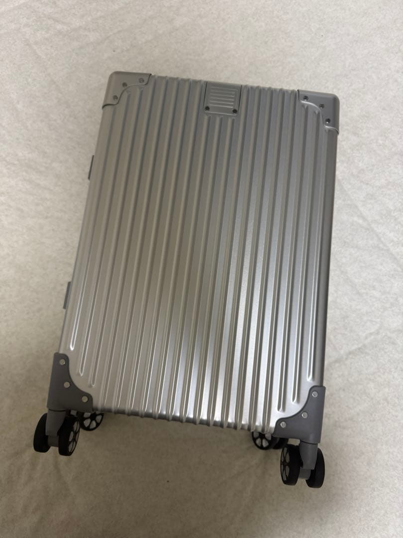 OUNCE アルミニウム製 Sサイズ キャリーケース シルバー ドットオンス