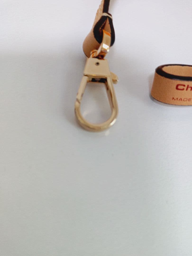 ☆美品☆エルベシャプリエ1660VGレザーストラップ チャーム