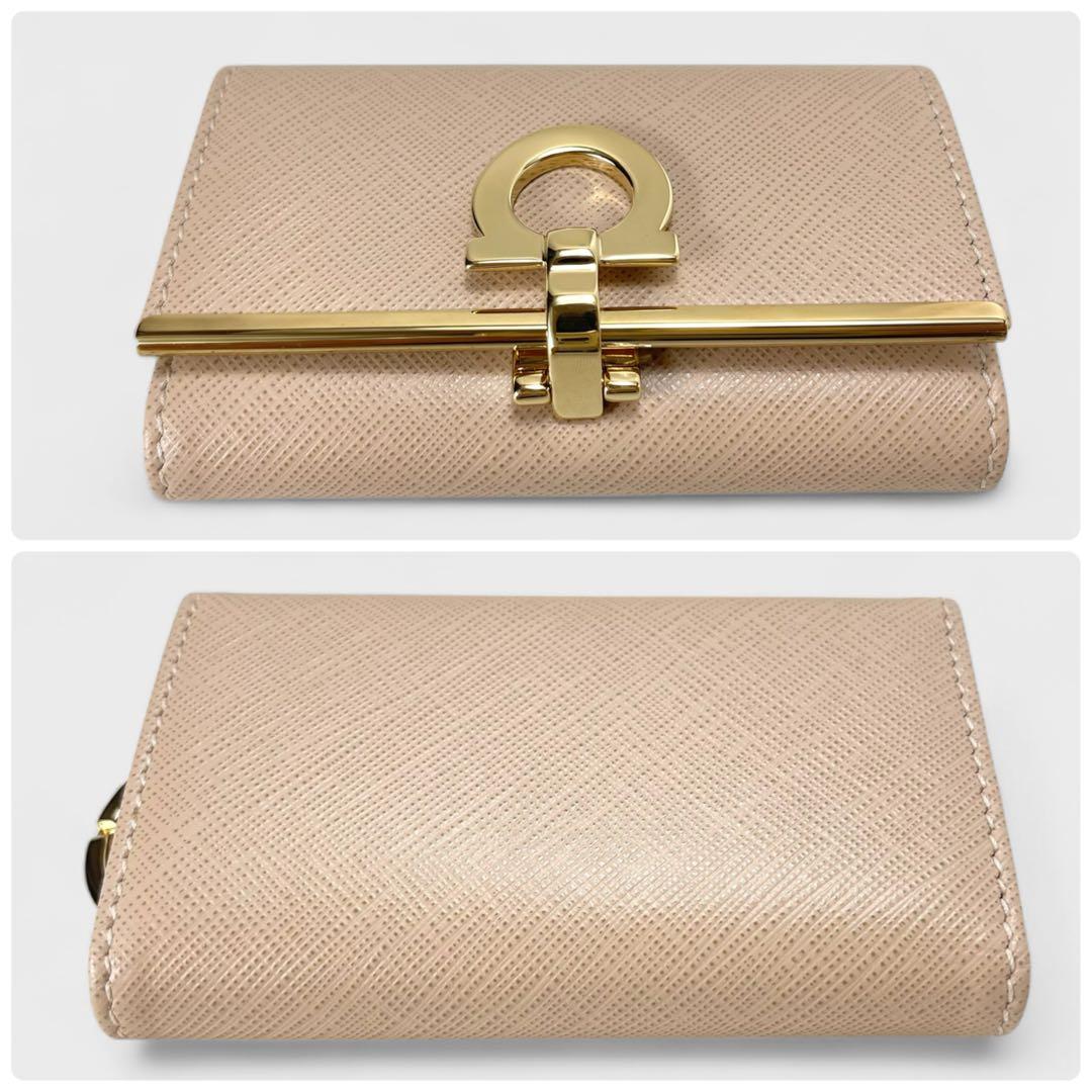 未使用✨Salvatore Ferragamo ガンチーニ 6連キーケース 箱付