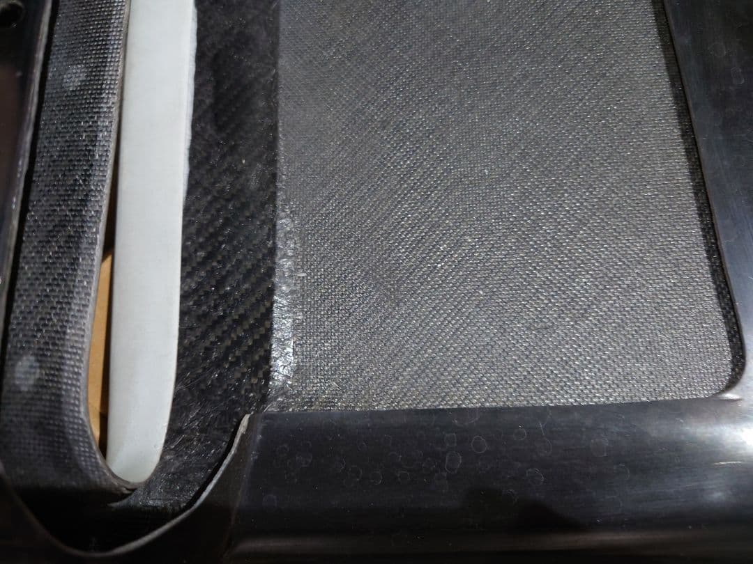 b*p様 WRX STI varis？　クーリングボンネット