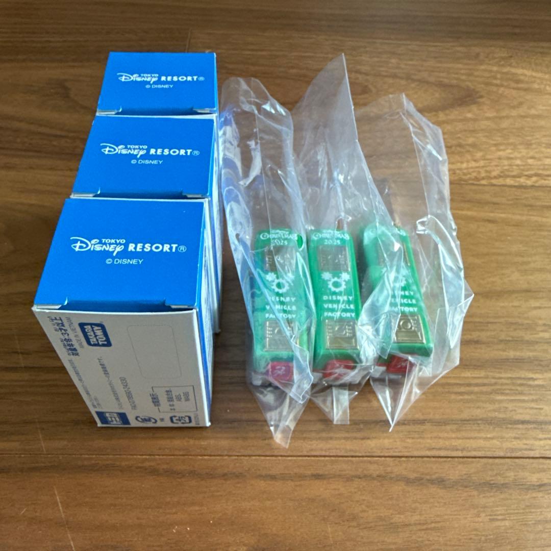 ディズニーピン販売 ☆クリスマス 2025 ビークルファクトリー 全3種