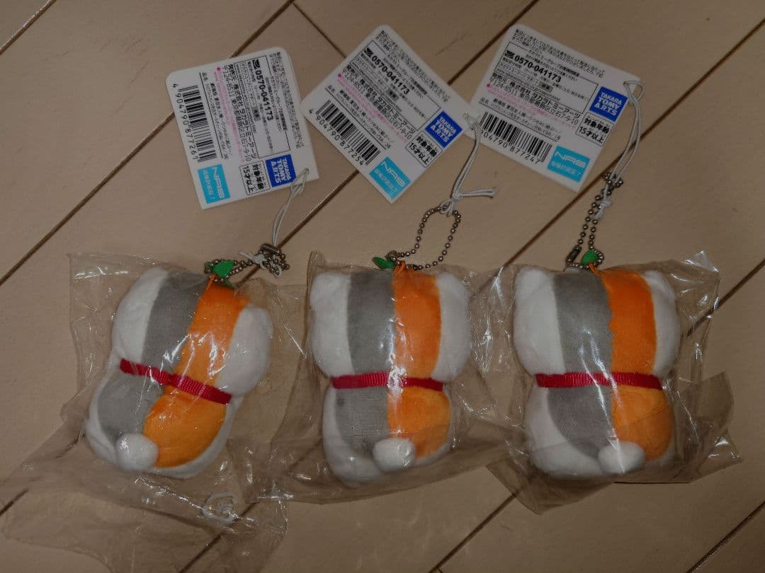 劇場版 夏目友人帳 うつせみに結ぶ トリプルニャンコ先生 キーホルダー レア