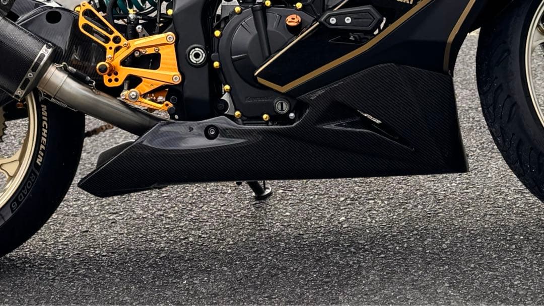 zx25R カーボンアンダーカウル
