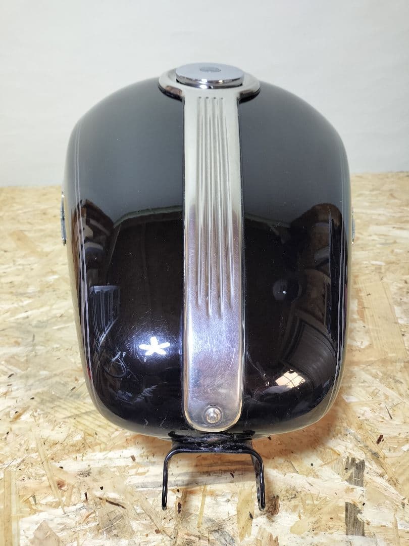 スポーツスター 純正タンク17L（4.5gal）XL883・1200共通