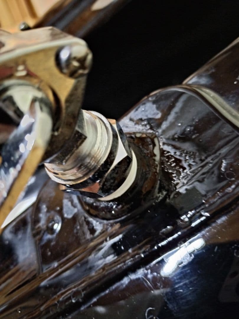 スポーツスター 純正タンク17L（4.5gal）XL883・1200共通