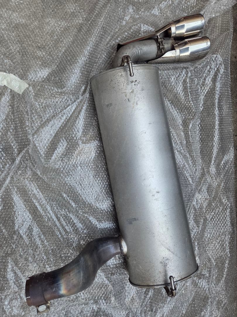 JEEP ラングラー JL 純正マフラー　ジープ