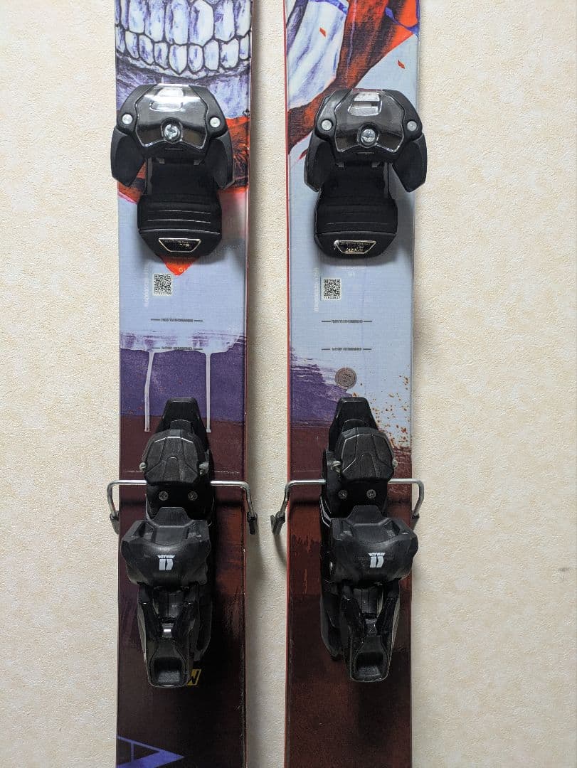 スキー Armada ARV116 JJ 175cm