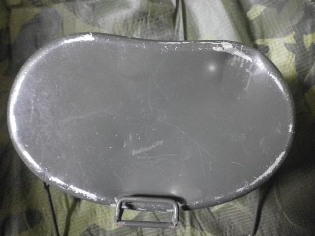 E*.様 自衛隊　本物　戦闘飯盒　Ⅱ型　 はんごう 91年