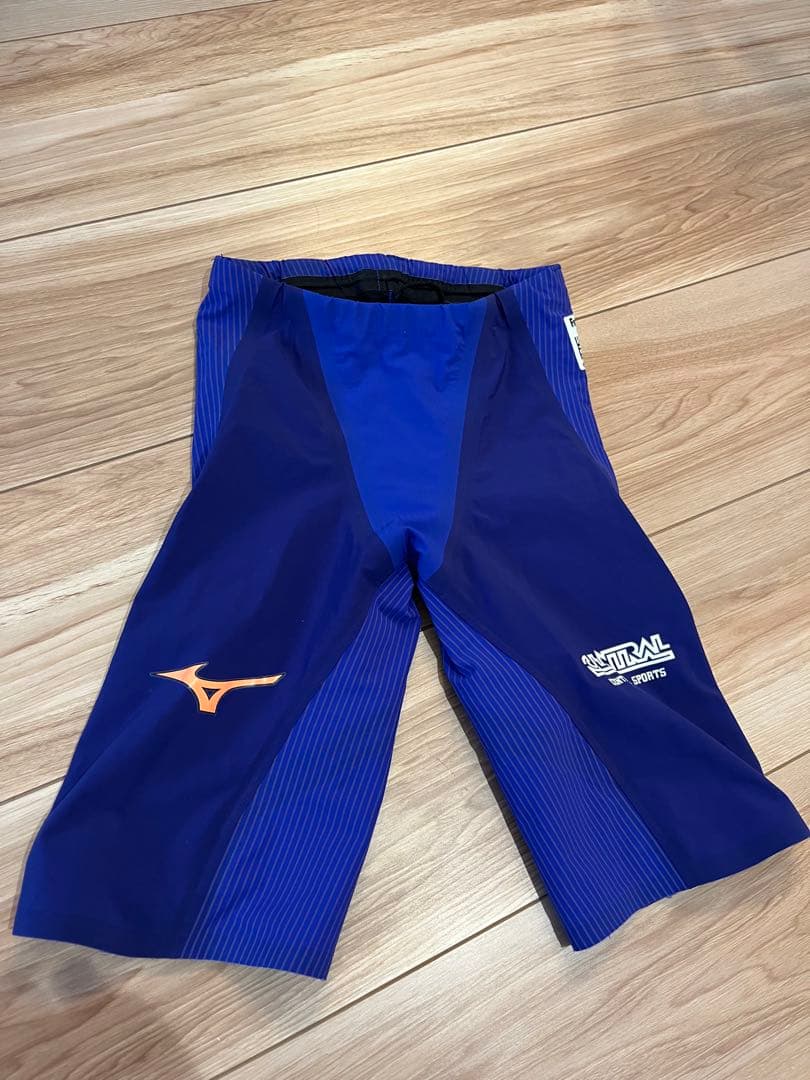 セントラル 選手 FINA高速水着 MIZUNO