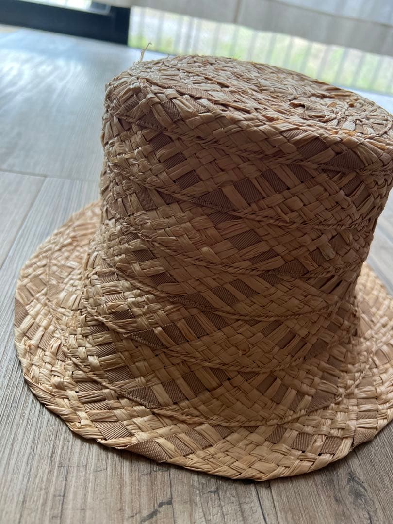 トチェットtočit（トチエット）麦わら帽子2024モデル