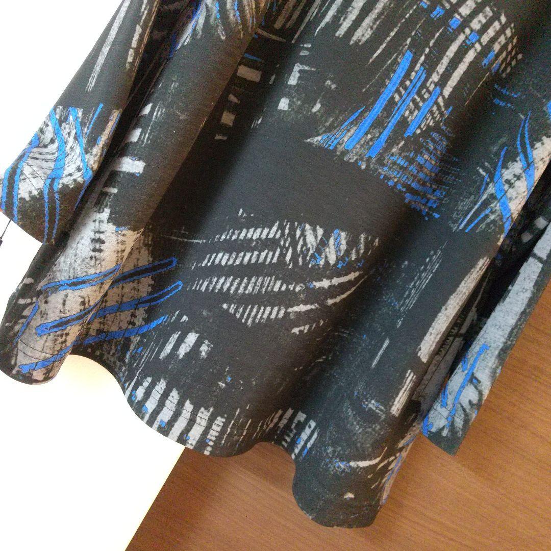 新品 チュニックワンピース 黒 グレー ブルー 総柄 今季タグ付き 定価1.4万