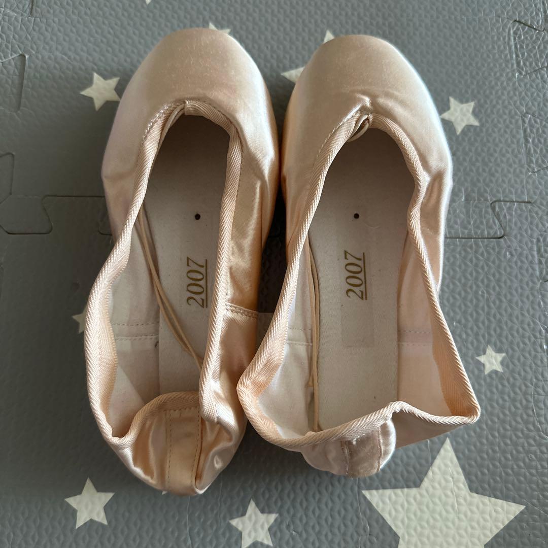 新品 2007 トゥシューズ サイズ5 幅H