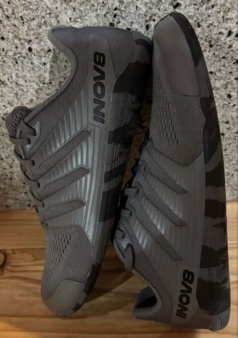 イノヴェイト　トレーニングシューズ　bare-xf inov8 inov-8