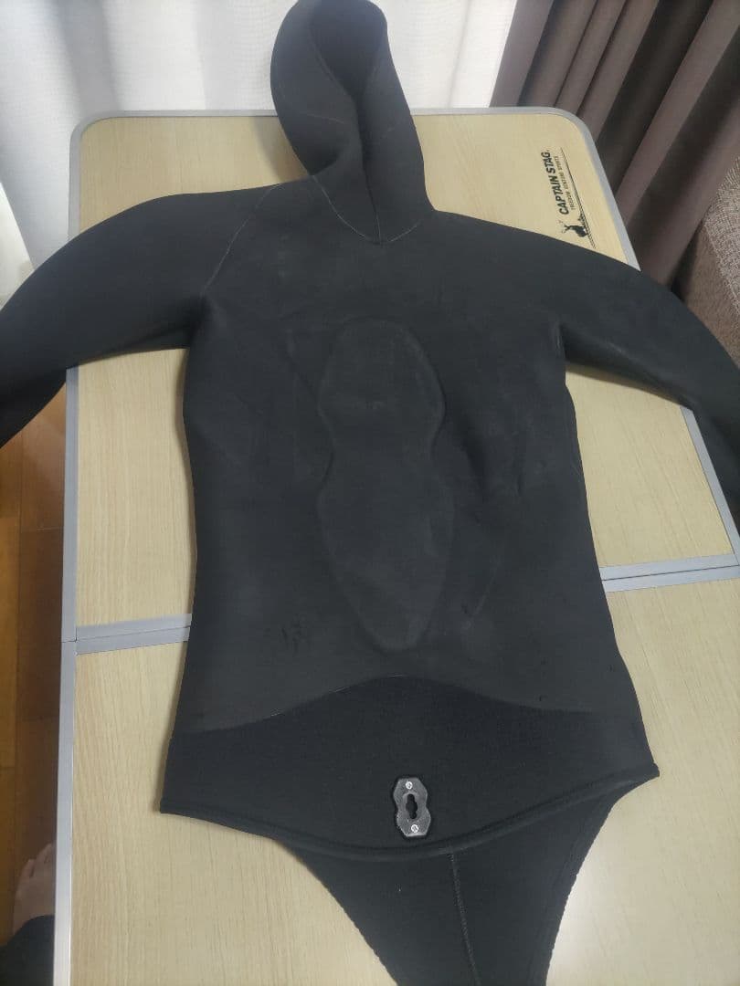 SALVIMAR フード付きウェットスーツ 5.5mm