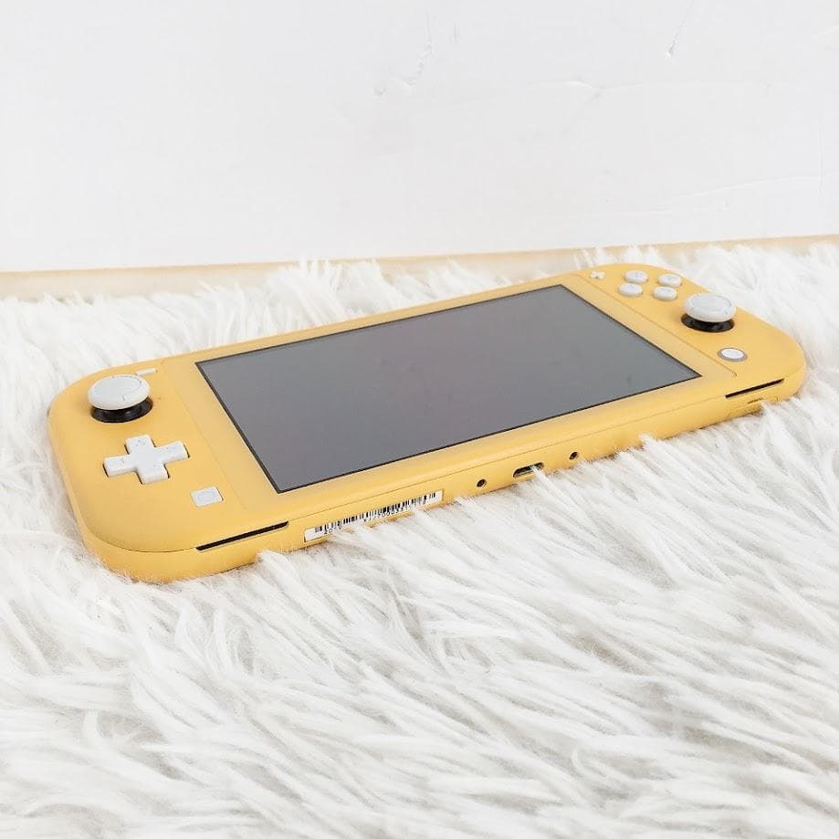 任天堂 スイッチライト イエロー HDH-001 Nintendo