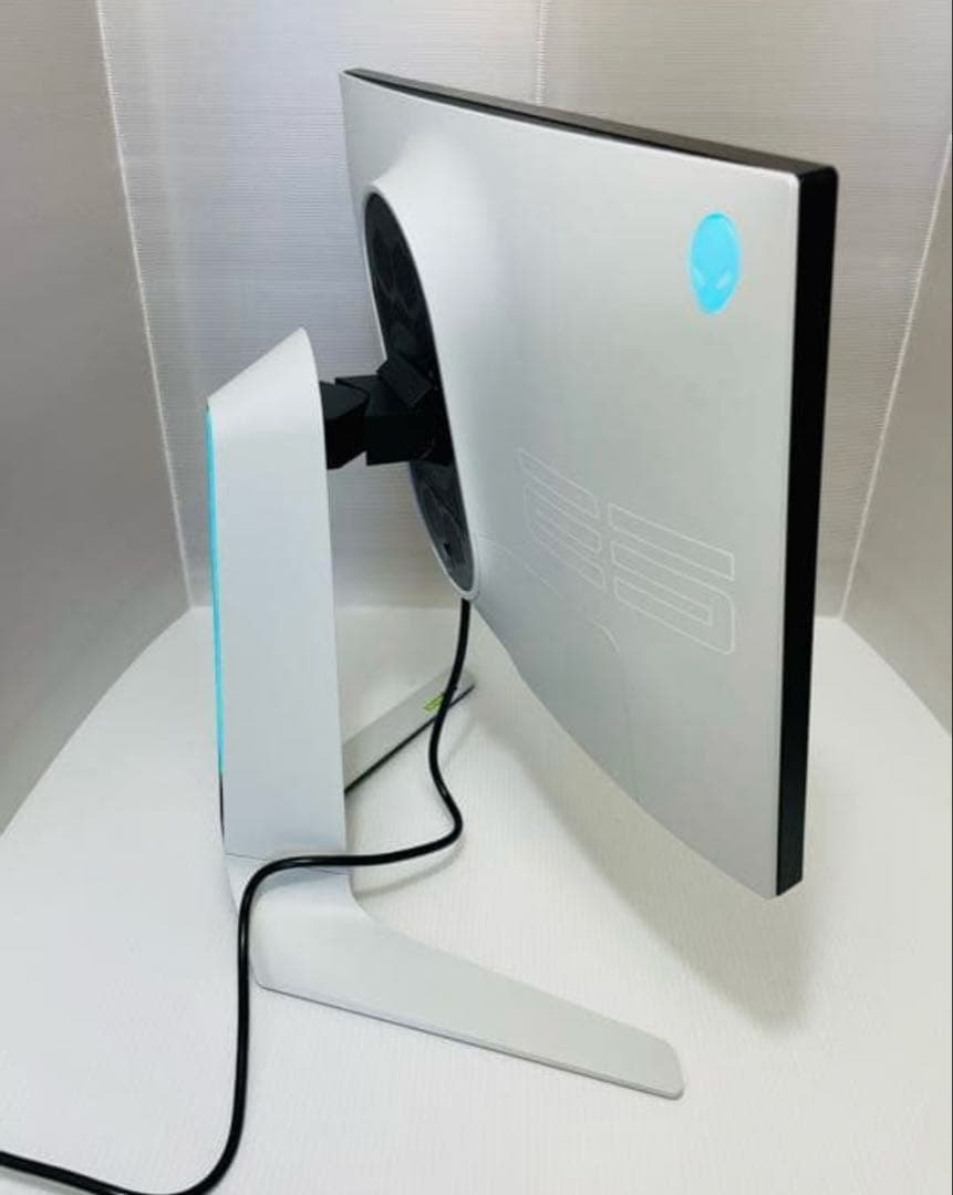 ALIENWARE AW2521HFLルナライト　240hz Apexplo付属