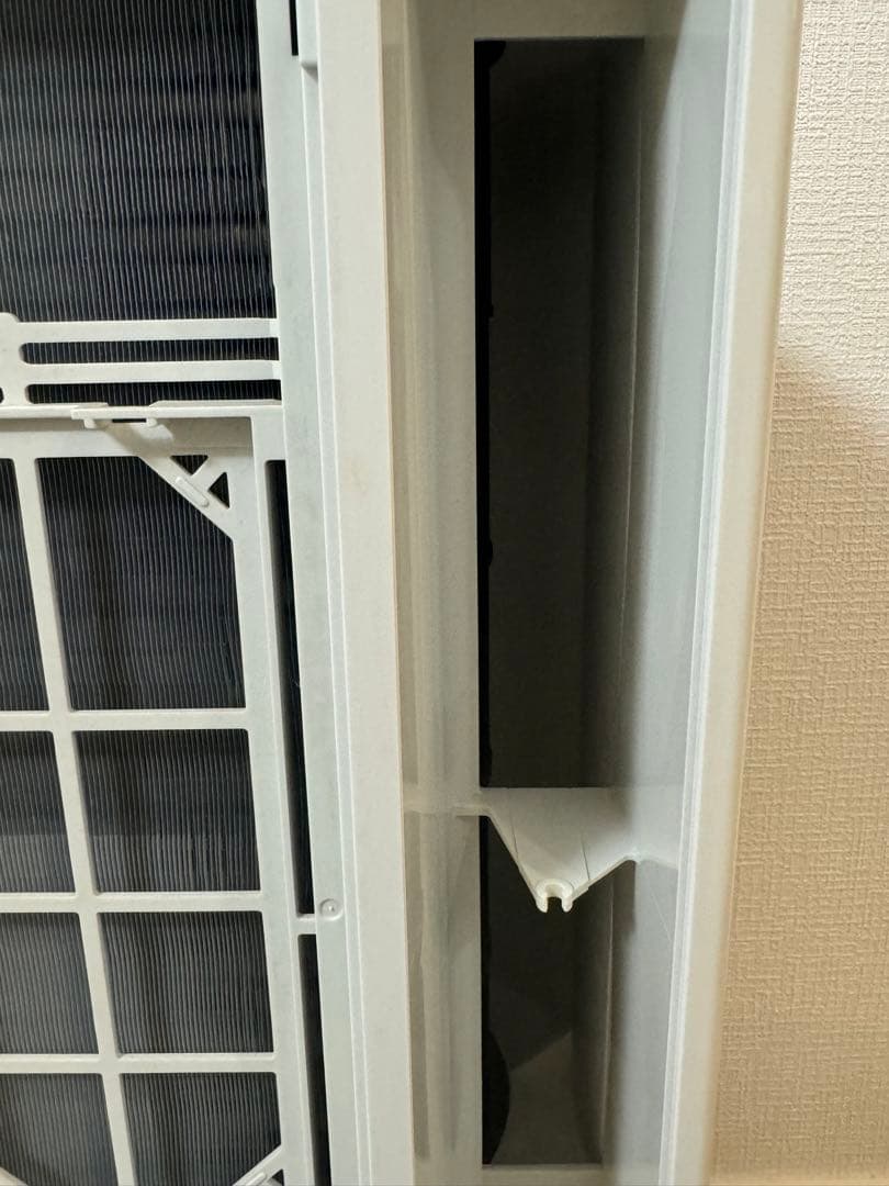 CORONAルームエアコン　ウインド型冷房専用　形式名CW-168G