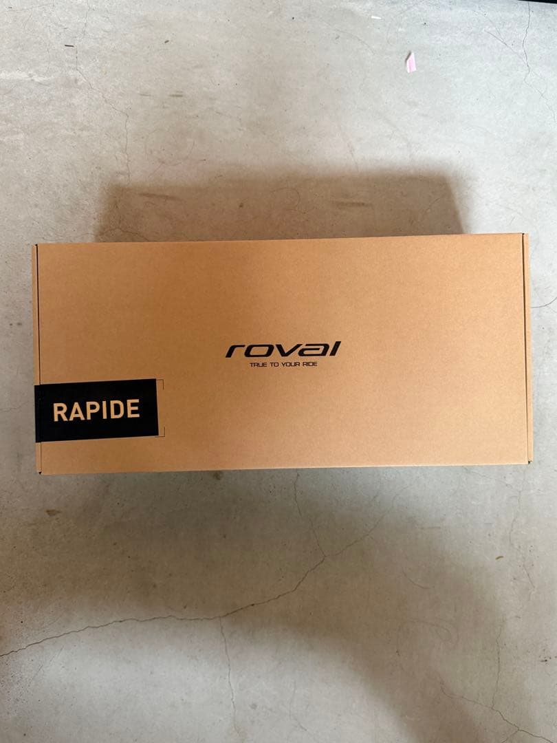 新品Roval Rapide Cockpit 一体型 カーボンエアロハンドル