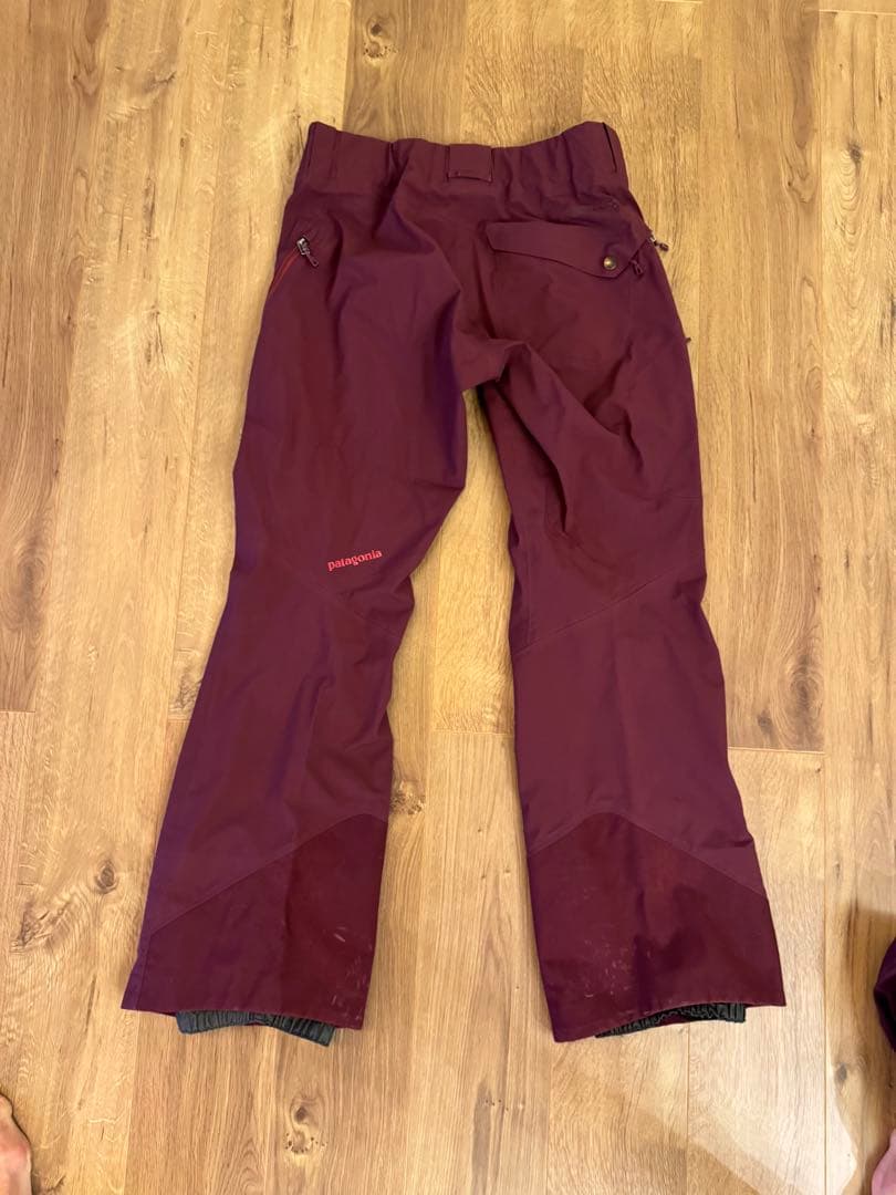 Patagonia(パタゴニア)スキー、スノーボールウェア上下セット