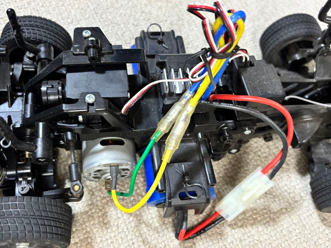 1/10電動RCレーシングカー　スズキスイフトスーパー1600 TAMIYA
