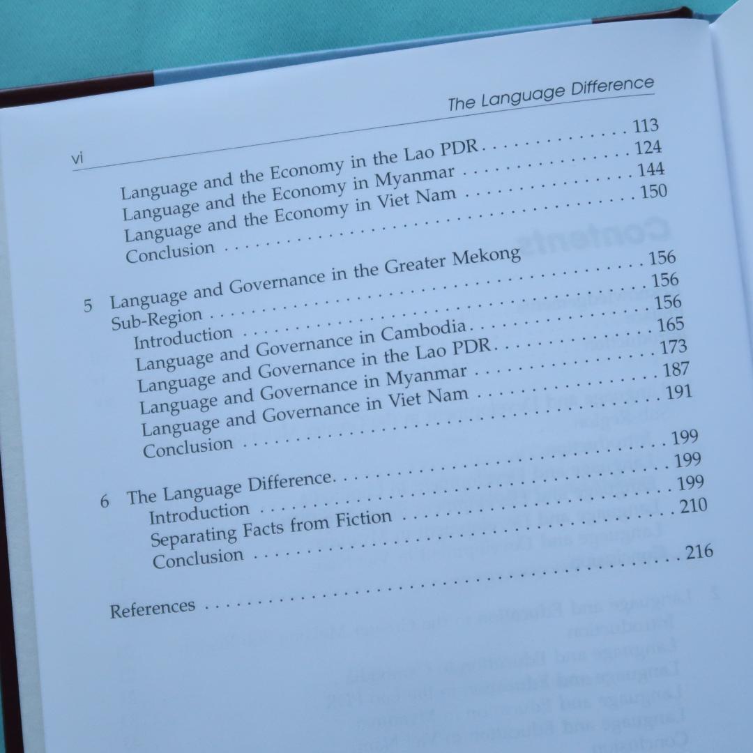 セール！ 洋書　The Language Difference　社会言語学